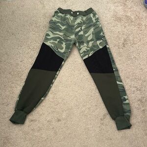 Supernova Camouflage Jogger Pants